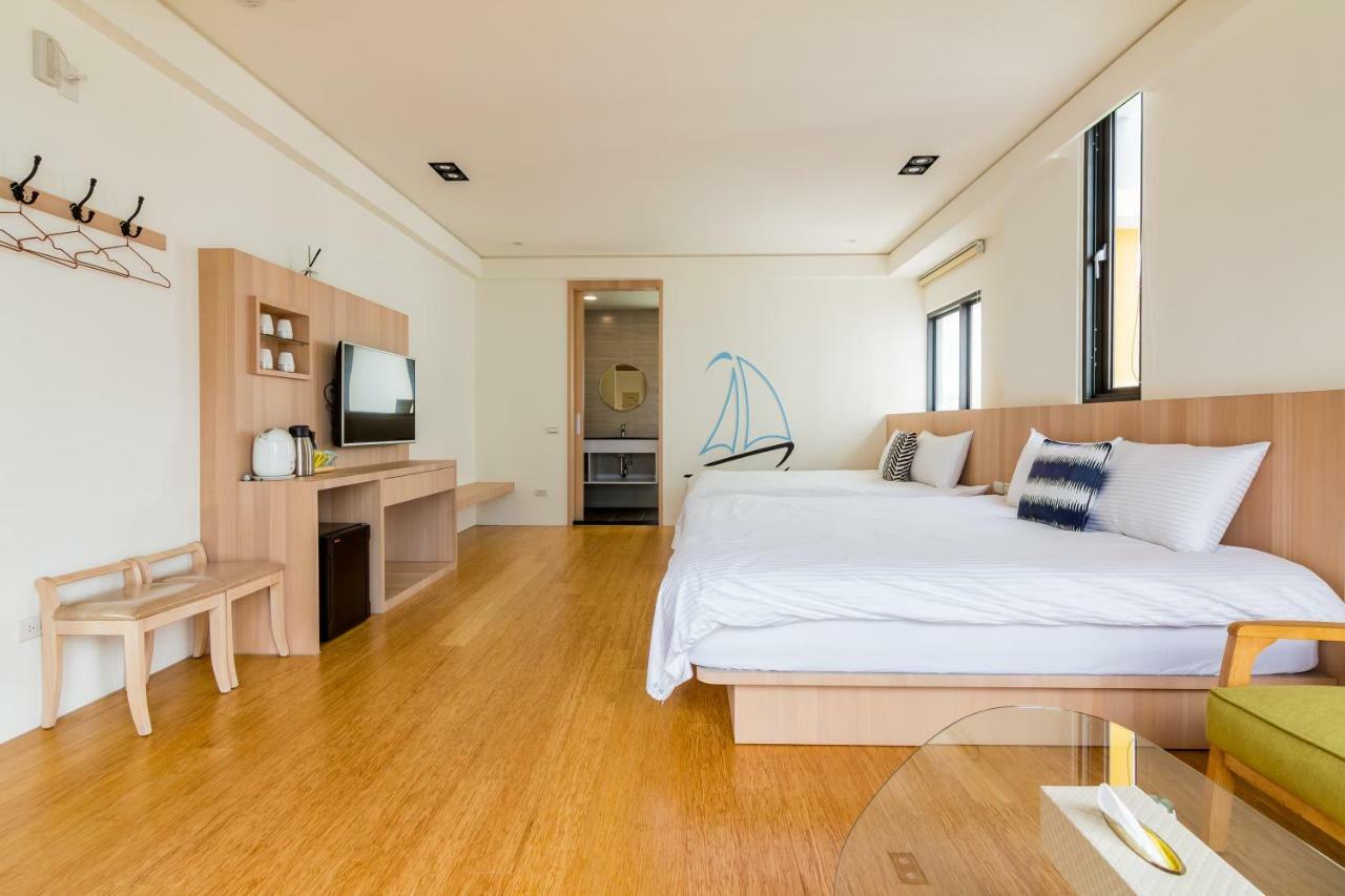 Chen Feng Homestay Манонг Екстериор снимка